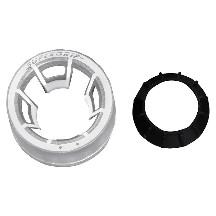 Schirmständer - Durchmesser: 40 cm, Für Rohrdurchmesser: 19 mm - 38 mm, 20 kg, Weiß - Nahaufnahme von Super Grip Schuhspikes mit einzigartigem Design und robustem schwarzem Zubehör für verbesserte Traktion.