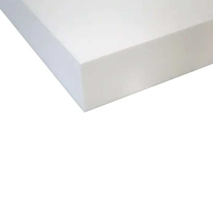 Mehrzweckdämmplatte DEO/WAB 040 - Stärke: 120 mm, Expandiertes Polystyrol (EPS), Wärmeleitstufe: 040 - Nahaufnahme eines Blocks aus reinweißem Polystyrolschaumstoff, ideal für Bastelarbeiten oder Verpackungen.