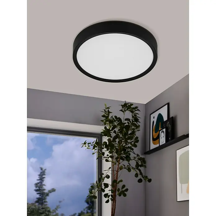 Eglo LED-Deckenleuchte rund MUSURITA - 14,6 W, Ø x H: 340 mm x 6 cm, Schwarz, Warmweiß - Eine moderne, runde Deckenleuchte mit schwarzem Rahmen und weißem Diffusor, die ein elegantes Ambiente in jedem Raum schafft.