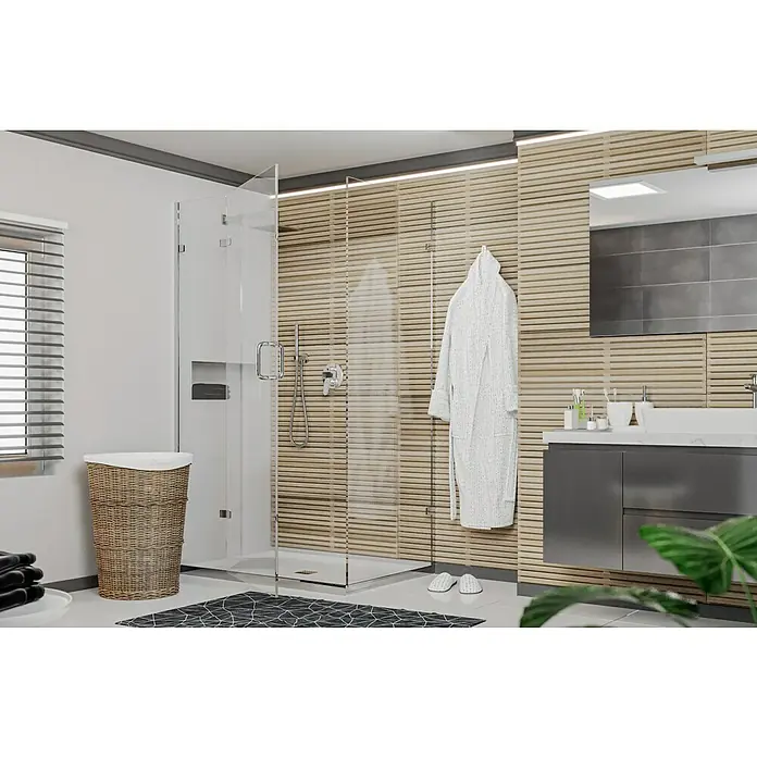 Wandfliese Spa Beige Dekor - 30 x 90 cm, Beige, Matt - Ein modernes Badezimmer mit einer begehbaren Dusche, einem Waschtisch mit Spiegel und einem Wäschekorb, das eine stilvolle und funktionale Raumatmosphäre schafft.