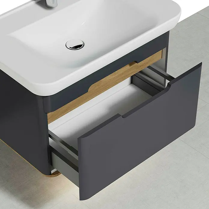 VitrA Sento Badmöbel-Set - 80 cm, Anthrazit, 1 Schublade, Ohne Wäschekorb - Detailliertes Bild eines Badezimmerwaschtisches mit offener Schublade, das Design und Funktionalität vereint.