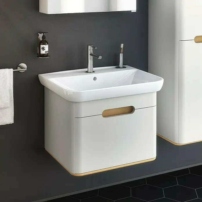 VitrA Sento Badmöbel-Set - 54,5 cm, Hellgrau, Griffmulde - Das moderne Badezimmerwaschbecken mit Unterschrank in Weiß und Holzoptik bietet stilvollen Stauraum und ein elegantes Design für jedes Badezimmer.