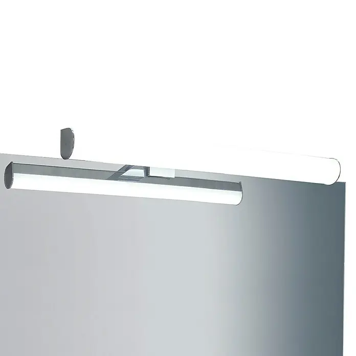 Aplique LED para espejo Drop 45 cm - 7 W, Cromo, L x An x Al: 12,3 x 45 x 3,3 cm - Luz de espejo plateada moderna con iluminación LED, que proporciona una luz brillante y uniforme para baños.