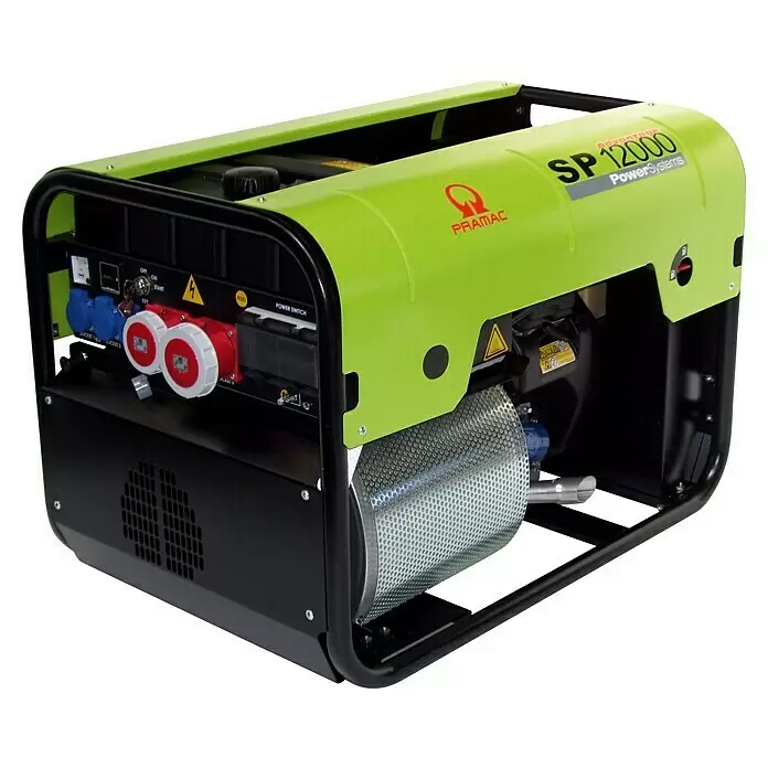 Pramac Stromerzeuger - Nennleistung: 9,4 kW, Tankvolumen: 24 l, Verbrauch: 5,64 l/h - Limettengrüner und schwarzer PRAMAC SP 12000 PowerSystems Generator mit Bedienfeld, verschiedenen Steckdosen und perforiertem Metallauspuffschutz.