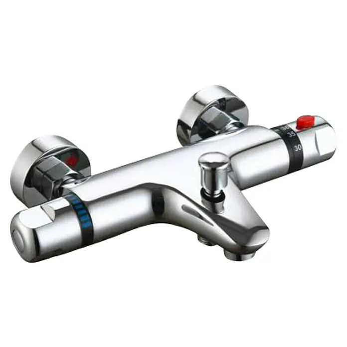 Universal de Grifería Sena Grifo termostático de bañera - Cromo - Primer plano de un grifo de baño cromado con control de temperatura y desviador.