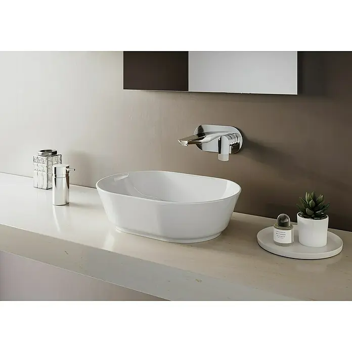 VitrA Aurinia 2.0 Aufsatzwaschbecken - 54,5 x 40 cm, Hahnloch: Ohne, Ohne Überlauf, Weiß - Elegantes Badezimmerwaschbecken aus weißer Keramik mit Armatur und stilvoller Dekoration für ein modernes Ambiente.