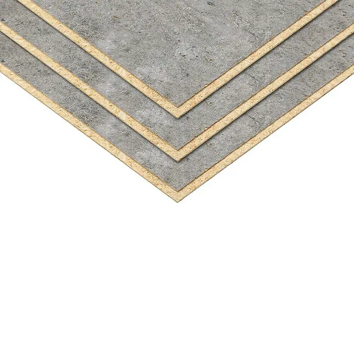 Egger Wandpaneel DecoWall - Rovigo Beton, 125 cm x 66 cm x 12 mm - Nahaufnahme von drei grauen MDF-Platten mit einer hellbraunen Kante, die sich für Möbel und Innenausbau eignen.