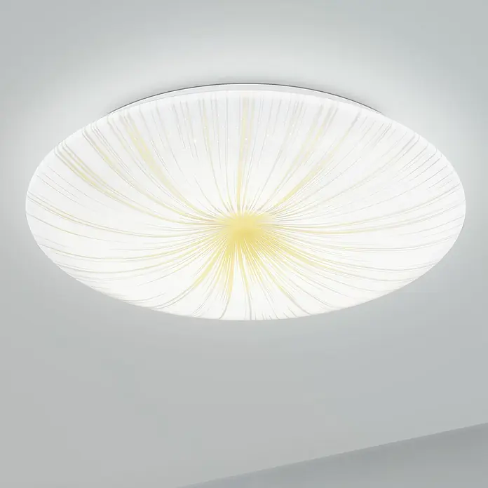 Eglo LED-Deckenleuchte rund NIEVES 1 - 10 W, Ø x H: 31 x 6 cm, Weiß/Gold, Warmweiß - Nahaufnahme einer modernen Deckenleuchte mit einem weißen, strahlenförmigen Muster, das ein warmes, einladendes Licht verbreitet.