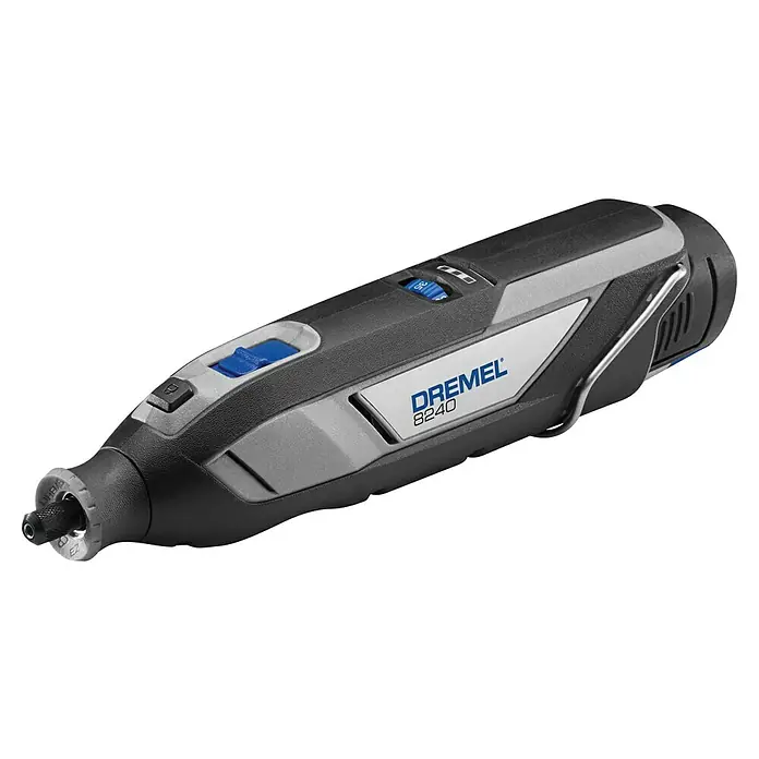 Dremel Akku-Multifunktionswerkzeug DREMEL® 8240 Platinum+ - 12 V, 1 Akku, 2 Ah, 65-tlg. Zubehör + 5 Vorsätze + Tragekoffer - Detaillierte Ansicht eines Dremel 8240 Akku-Multifunktionswerkzeugs, ideal für Hobbyanwendungen und professionelle Projekte mit variabler Geschwindigkeitsregelung.