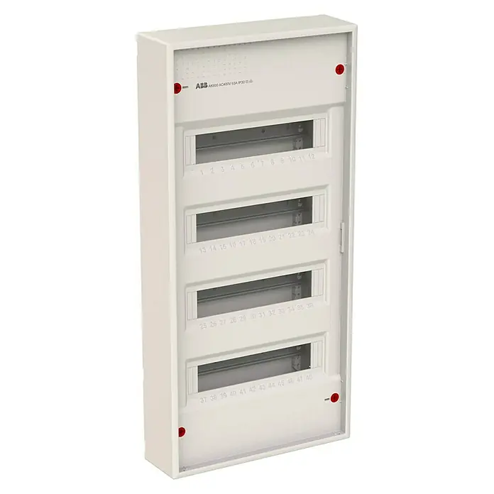ABB - Striebel & John Aufputz-Verteiler AK648N4 + Tür AZT640 - Anzahl Reihen: 4 Stk., 33,9 x 70,3 cm, Weiß, RAL 9016 - Ein weißer ABB AK800 Stromverteilerkasten mit 48 Modulen und rotem Verschluss.