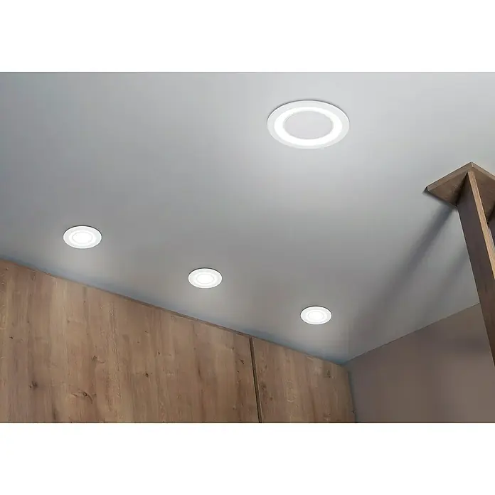 Trio Lighting Downlight empotrable LED redondo Core - 5 W, Ø x Al: 82 x 3,5 cm, Blanco cálido, Blanco - Las luces del techo iluminan la habitación.
