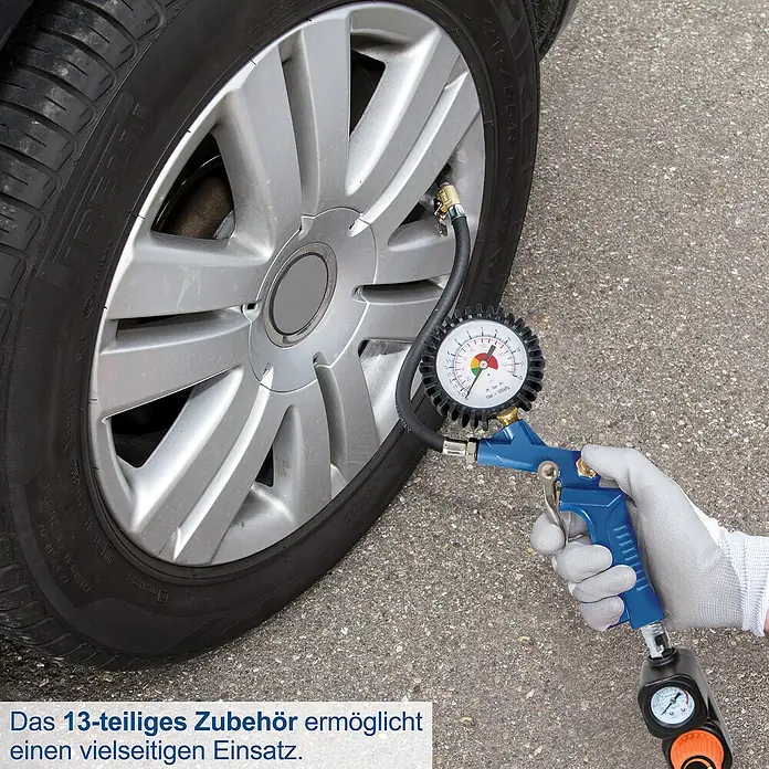 Scheppach Kompressor HC30o - Max. Druck: 8 bar, 24 l - Luftdruckprüfer am Autoreifen.
