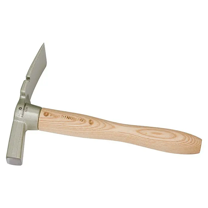 Peddinghaus Maurerhammer Berliner Form - Unbehandelt, 600 g, Breite: 200 mm - Ein hochwertiger Peddinghaus Schieferhammer mit einem robusten Holzgriff für präzise Arbeiten. Das ideale Werkzeug für Dachdecker und Handwerker.