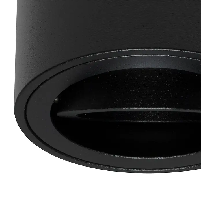 Alverlamp Foco de pared de superficie basculante - Negro, GU10, Ø x Al: 8 x 8,5 cm - Primer plano de una lámpara de techo cilíndrica negra, que muestra una estética moderna y minimalista.
