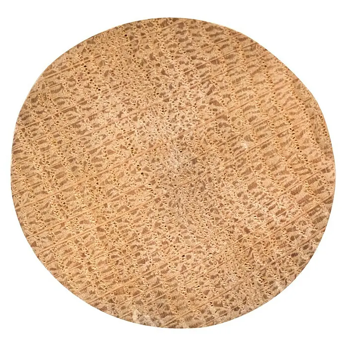 Dolle Handlauf PS 3/50 - Eiche, Lackiert, Rund, Länge: 200 cm - Nahaufnahme einer runden Holzscheibe mit deutlich sichtbaren Jahresringen und einer feinen, natürlichen Textur.