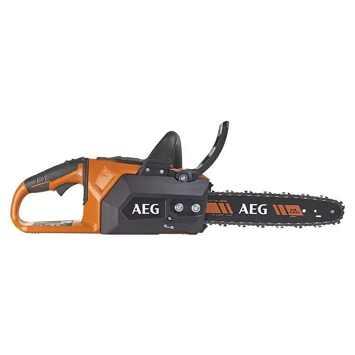 AEG Akku-Kettensäge ACS18B30 - 18 V, Li-Ionen, Ohne Akku, Schwertlänge: 30 cm - Orange-schwarze AEG Elektrokettensäge mit 300mm Schwert.