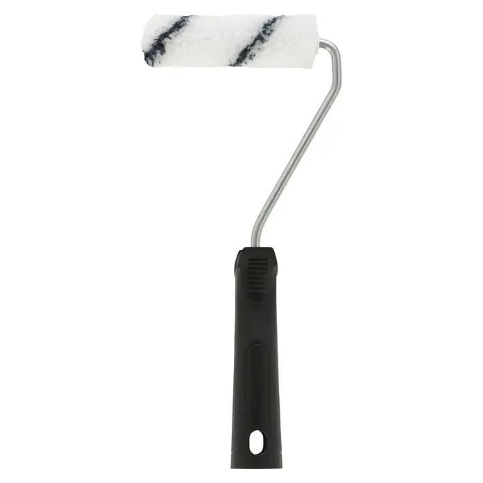 Farbroller-Set Streich- und Lackier-Set - 6 -tlg. - Nahaufnahme eines Farbrollers mit schwarzem Griff und weißer, gestreifter Walze, ideal für präzise Malerarbeiten und gleichmäßigen Farbauftrag.