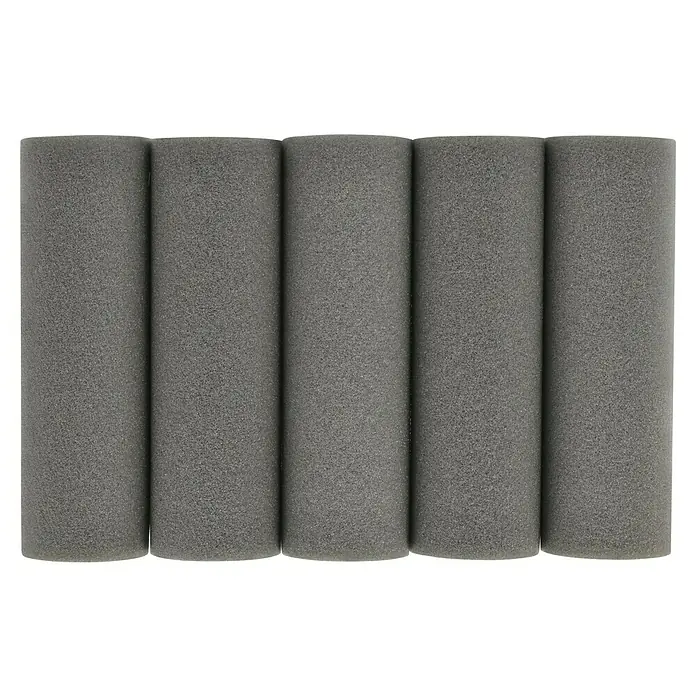 Profi Depot by Storch-Ciret Lackwalze Konkav - 5 Stk., Breite Walze: 11 cm, Bügelstärke: 6 mm - Nahaufnahme von fünf grauen Akustikschaumstoffrollen zur Schallabsorption in Studios oder Heimkinos.