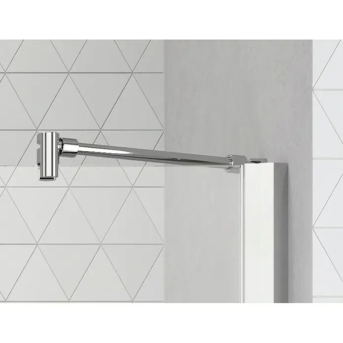 Camargue Vario Eckdusche S1+S7 - L x B x H: 75 x 90 x 195 cm, Beschichtet, Silber, Glasstärke: 6 mm - Detailaufnahme einer Duschkabine mit stabilisierendem Chrombügel an weißer Dreiecksmauer. Hochwertige Verarbeitung für langlebige Nutzung.