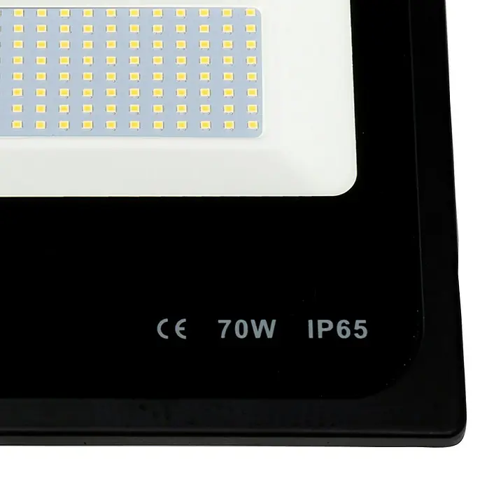 Alverlamp Proyector LED LMN - 70 W, L x An x Al: 28,5 x 5 x 24 cm, Negro, Blanco neutro - Detalle de un foco LED con marcado CE 70W IP65, ideal para exteriores y que proporciona iluminación energéticamente eficiente.