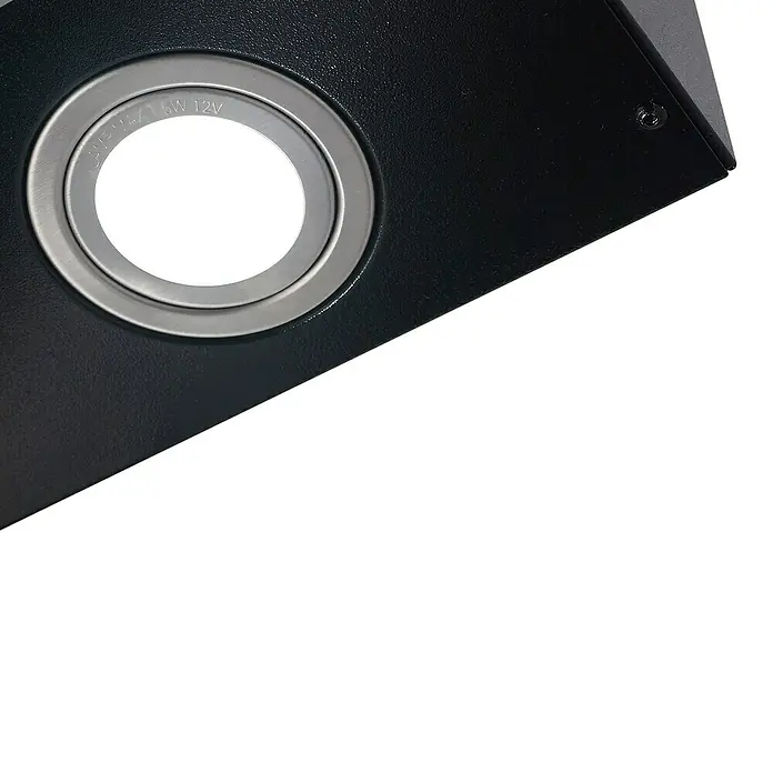 Respekta Schräghaube Lora - Breite: 77,9 cm, Max. Gebläseleistung Abluftbetrieb: 490,6 m³/h, Schwarz - Nahaufnahme einer schwarzen Dunstabzugshaube mit integrierter LED-Beleuchtung.