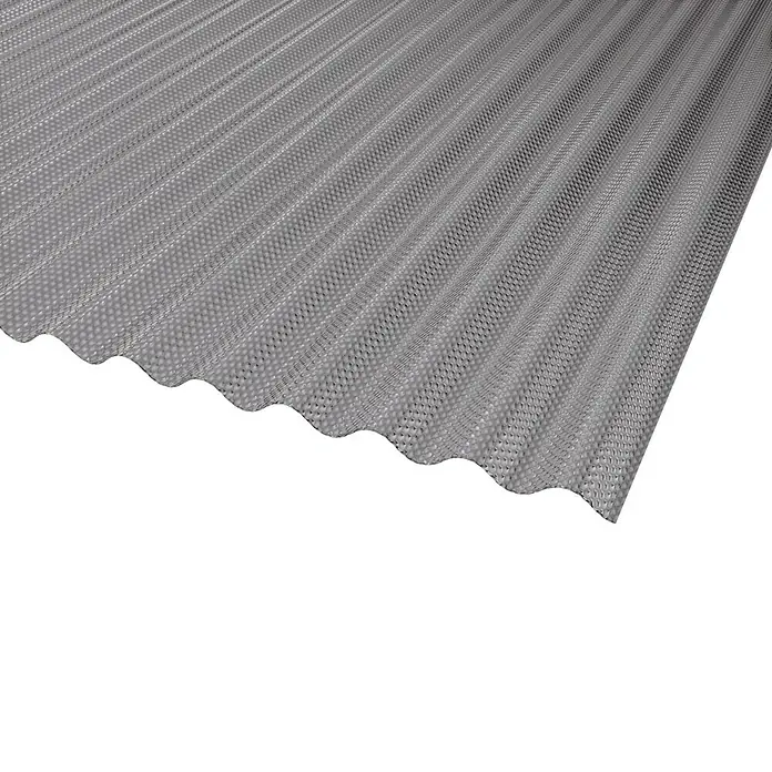 Wellplatte Wabe 76/18 - 2.500 x 900 x 2,6 mm, Polycarbonat, Grau - Nahaufnahme einer gewellten, transparenten Polycarbonatplatte mit einer wabenartigen Struktur, die für Dacheindeckungen und Lichtdurchlässigkeit verwendet wird.