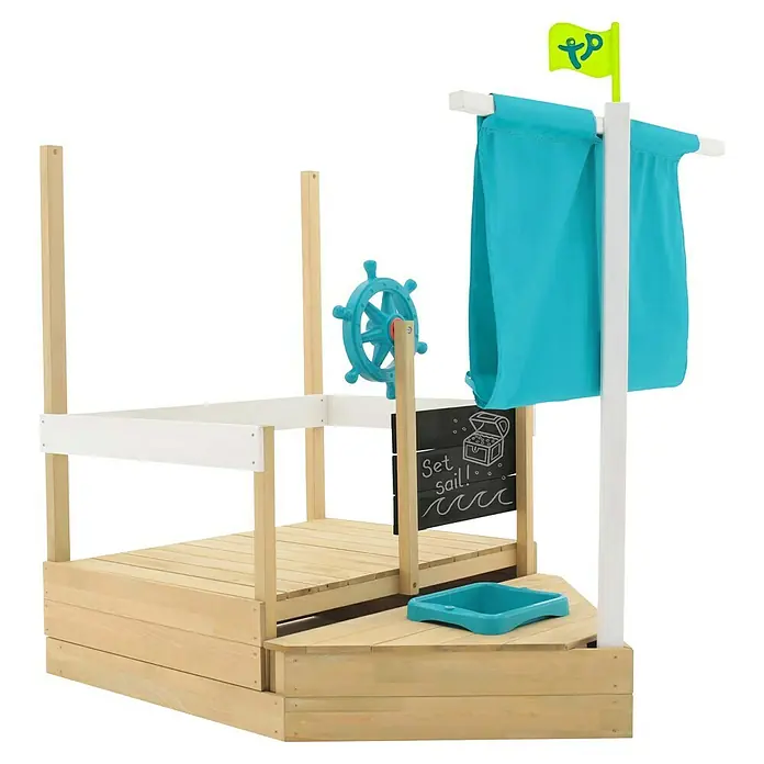 TP Toys Sandkasten Ahoy - 180 x 92 x 118 cm, Holz, Natur/Weiß, Blau - Ein hölzernes Spielhaus in Schiffsform mit Steuerrad, Flagge und Tafel mit der Aufschrift "Set Sail!".