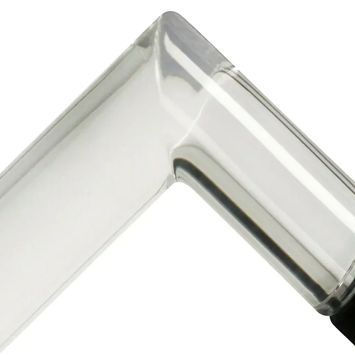 Camargue Ilayda Handtuchständer - Höhe: 81 cm, Schwarz - Nahaufnahme eines klaren Glasrohrbogens, der ein minimalistisches und modernes Design mit präziser Verarbeitung zeigt.