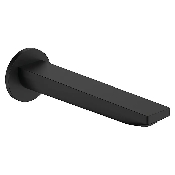 Hansgrohe Rebris E Wanneneinlauf - Schwarz - Nahaufnahme eines mattschwarzen, modernen Badarmatur-Auslaufs mit einer runden Rosette an der Wand für einen stilvollen Look.