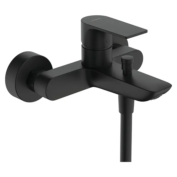 Hansgrohe Rebris E Badewannenarmatur - Ausladung Armatur: 197 mm, Schwarz, Matt - Elegante, mattschwarze Hansgrohe Aufputz-Badewannenarmatur mit Handbrauseanschluss für ein modernes Badezimmerdesign.