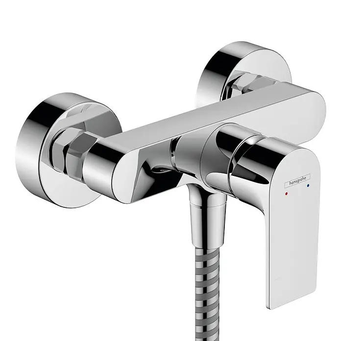 Hansgrohe Rebris E Brausearmatur - Chrom, Ausladung: 93 mm - Die glänzende Chrom-Einhebel-Brausebatterie von Hansgrohe mit Brauseschlauch präsentiert sich in modernem Design.
