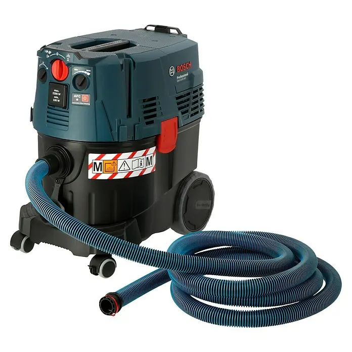 Bosch Professional Elektro-Nass- & Trockensauger GAS 35 M AFC - 1.200 W, Behältervolumen: 35 l, Mit Beutel - Bosch Professional GAS 35 M AFC Staubsauger mit blauem Schlauch. Ein leistungsstarkes und vielseitiges Gerät für professionelle Anwendungen.