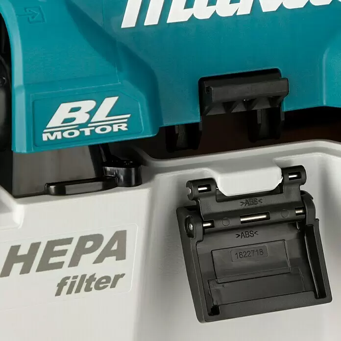 Makita LXT 18V Aspirador en seco y húmedo de batería DVC750LZX3 - 18 V, Sin batería, Volumen de recipiente: 7,5 l - Detalle de herramienta eléctrica: carcasa azul con 'BL MOTOR', sección blanca 'HEPA FILTER'. Tapa articulada ABS negra abierta muestra '1622718'.