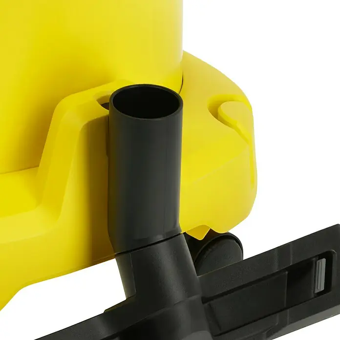 Kärcher Elektro-Nass- & Trockensauger WD 3 P V-17/4/20 Extension - 1.000 W, 17 l, 9 -tlg. - Gelber Staubsauger mit schwarzem Rohr und Düse für effiziente Reinigung, ideal für Haushalt und Gewerbe. Kompaktes Design.
