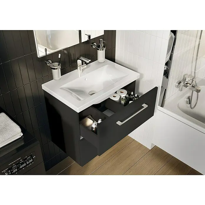 Riva Compact Badmöbel-Set - Gesamtbreite Badmöbel: 61,7 cm, Schwarz - Das Bild zeigt einen modernen Badezimmerschrank mit Waschbecken, offenem Schubladen-Design und stilvollen Aufbewahrungslösungen für Badutensilien.