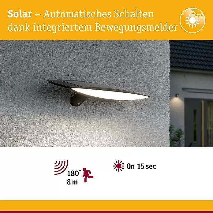 Paulmann Solar-Außenwandleuchte Kiran - 3 W, L x B x H: 16,8 x 30 x 6,5 cm, Anthrazit, IP44, 180 lm - Elegante schwarze Solar-Außenleuchte an einer grauen Wand, beleuchtet den Bereich. Mit Bewegungsmelder (180°, 8m) und 15 Sek. Leuchtdauer.