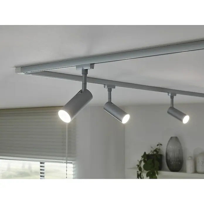 Paulmann URail LED-Spot Tubo - L x B x H: 10,5 x 4,2 x 18,6 cm, Chrom matt, Neutralweiß - Ein modernes Deckenspotsystem mit drei Strahlern in einem minimalistischen Design, ideal für eine stilvolle Beleuchtung.