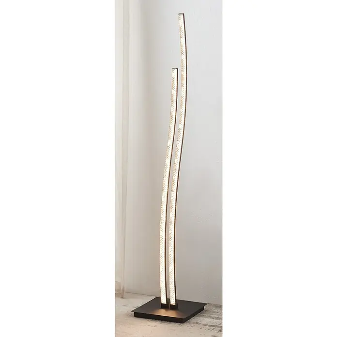 Eglo Lejias Lámpara de pie LED - 16 W, Altura: 123 cm, Negro, Blanco cálido - Elegante lámpara de pie LED con diseño curvo y luz cálida. La lámpara es un punto culminante con estilo para cualquier habitación y crea un ambiente agradable.
