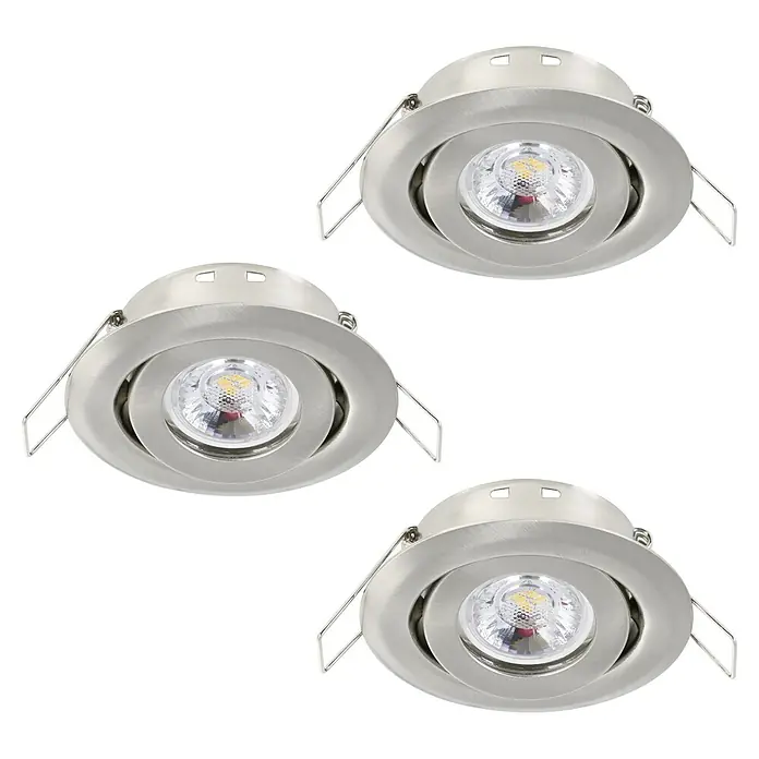 Eglo LED-Einbauleuchten-Set rund SALICETO MINI-PUCK - 4,2 W, Ø x H: 7,7 x 2,3 cm, Nickel-matt, Warmweiß - Nahaufnahme von drei LED-Deckeneinbaustrahlern mit gebürsteter Metallfassung, die helles Licht ausstrahlen. Ideal für moderne Innenräume.