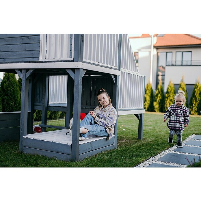 Spielhaus Tom 60 (L x B x H: 226,5 x 176 x 272 cm, Holz, Natur/Rot) | BAUHAUS