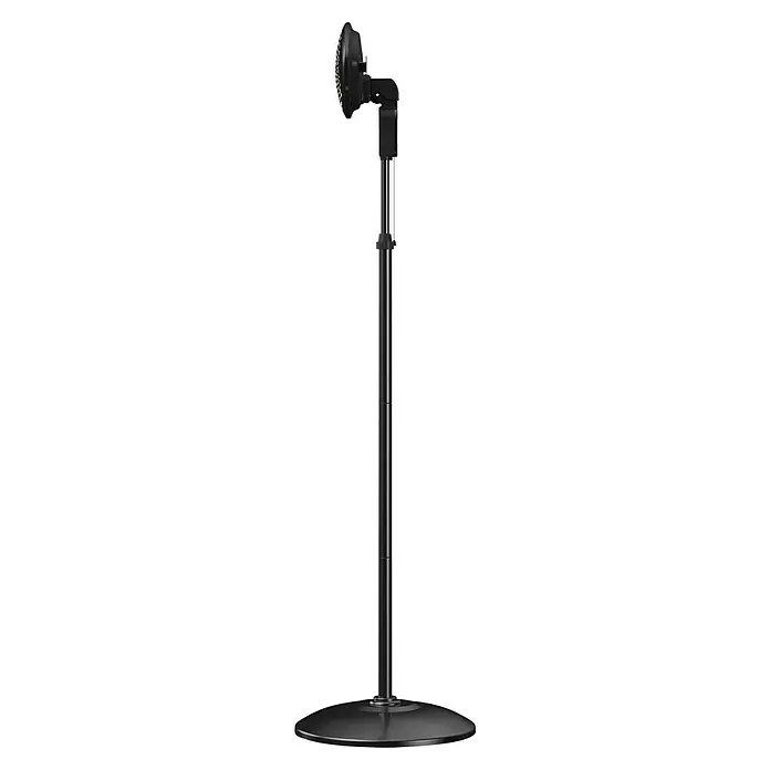 Purline Calefactor halógeno de pie Heaty EX2000 - 2.000 W, Negro - Esta imagen muestra un ventilador negro de pie. El ventilador tiene una base redonda y un cuello ajustable.
