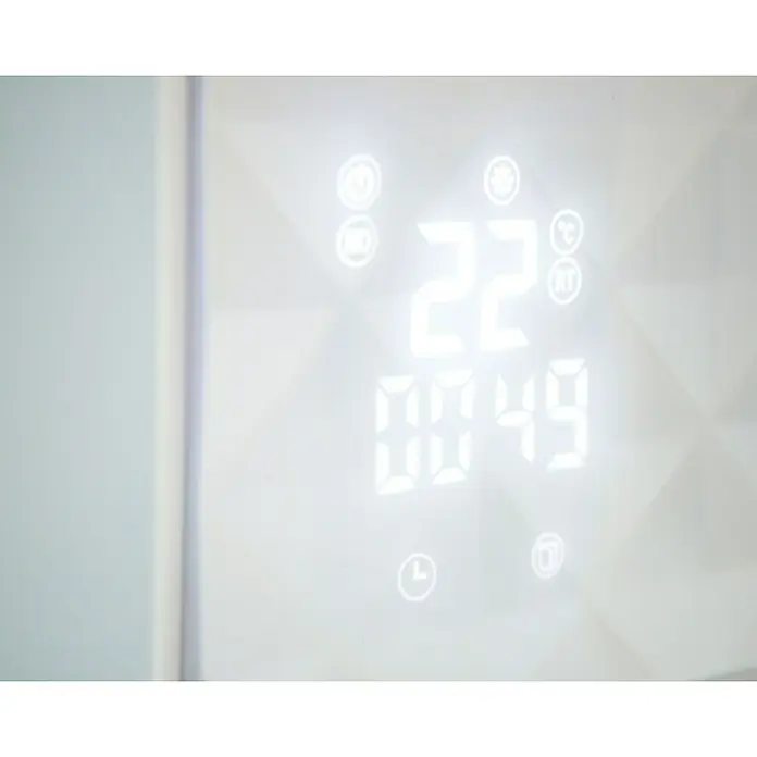 Purline Calefactor de aire HOTI M90 - 2.000 W, Blanco - Primer plano de un termostato digital que muestra 22 grados Celsius y una hora de 00:49, incrustado en un diseño blanco moderno.