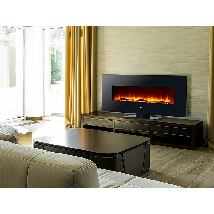 Purline Chimenea eléctrica CHE-515 - Negro, 1.600 W, 13 x 128 x 25 cm - Un salón moderno con una elegante chimenea eléctrica negra, colocada sobre un mueble de madera oscura, que proporciona calor.