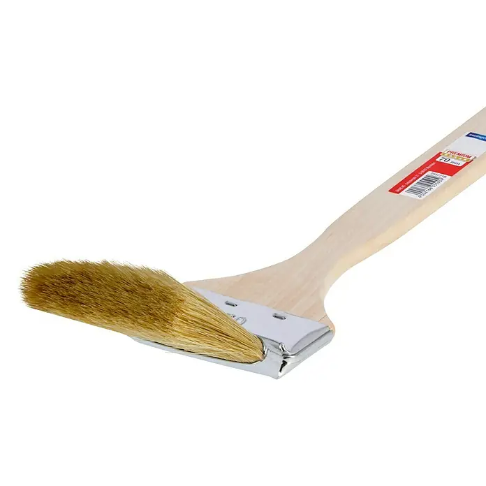 swingcolor Premium Heizkörperpinsel - Breite Borsten: 70 mm, Kunststoffborsten, Naturholz - Ein Detailaufnahme eines 70mm Premium Heizkörperpinsels mit hellem Holzgriff und goldfarbenen Borsten, ideal für präzises Malen.