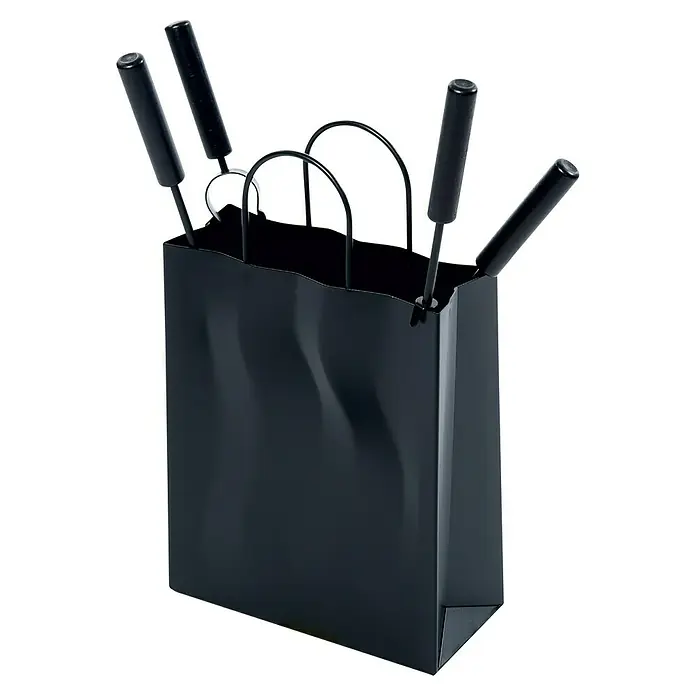 Firefix Kaminbesteck - Höhe: 46 cm, Stahl, Schwarz - Eine schwarze Kaminbesteckgarnitur in einer modernen, taschenförmigen Halterung, die Funktionalität und stilvolles Design vereint.