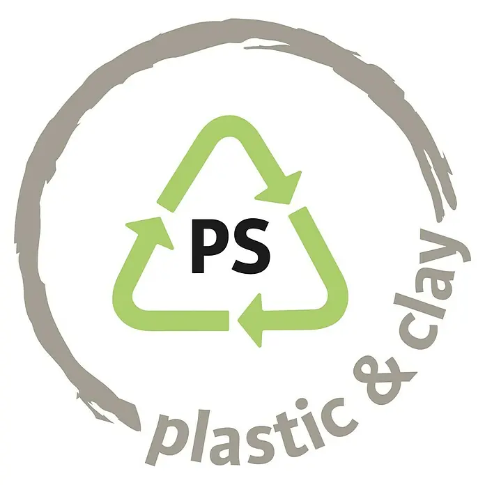 Scheurich Wasserspender Bördy XL - 620 ml, Pearl Purple - Recycelbares Plastik & Ton Logo. Das Symbol zeigt ein grünes PS Recyclingzeichen umgeben von einem grauen Kreis und dem Text "plastic & clay".
