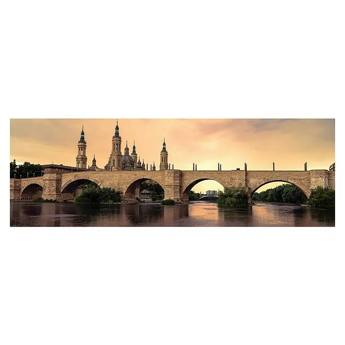 Cuadro Pilar Puesta de Sol - Pilar Puesta de Sol, An x Al: 120 x 40 cm, 1 pzs. - Vista del histórico puente de piedra en Zaragoza, España, con una basílica al fondo, reflejada en el agua del río.