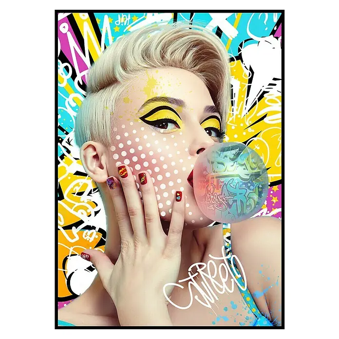Lienzo Chica Pop Art - Chica Pop Art, An x Al: 50 x 70 cm - Mujer con maquillaje Pop Art y chicle de grafiti, que encarna el espíritu rebelde de la calle. Expresivo diseño de uñas y colores vibrantes.