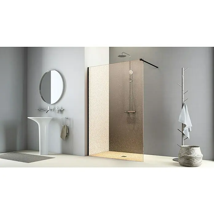 Camargue Vario Duschwand B65BR - B x H: 115 x 200 cm, Beschichtet, Bronze/Schwarz - Ein modernes Badezimmer mit einem stilvollen Duschbereich, Waschtisch und minimalistischem Design für ein elegantes Ambiente.