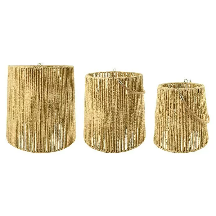 Laterne Papierseil - 1 Stk., Ø x H: 30 x 30 cm, Natur - Drei natürliche, beige geflochtene Lampenschirme in verschiedenen Größen, zwei mit Seilgriffen.